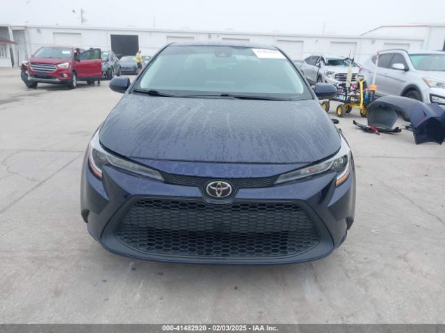 5YFVPMAE9MP215567 Toyota COROLLA LE
