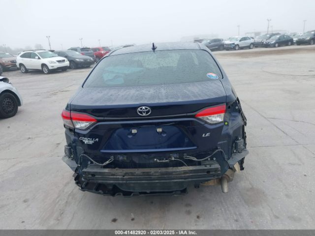 5YFVPMAE9MP215567 Toyota COROLLA LE