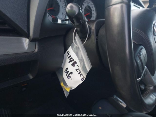 5TDXZ3DC3HS779123 Toyota Sienna Se 8 Passenger