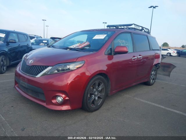 5TDXZ3DC3HS779123 Toyota Sienna Se 8 Passenger