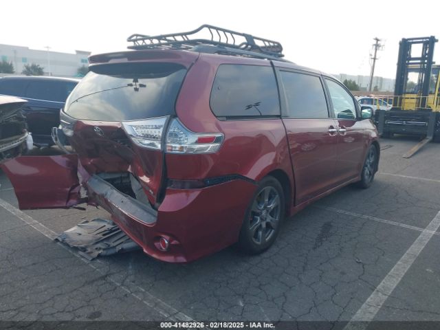 5TDXZ3DC3HS779123 Toyota Sienna Se 8 Passenger