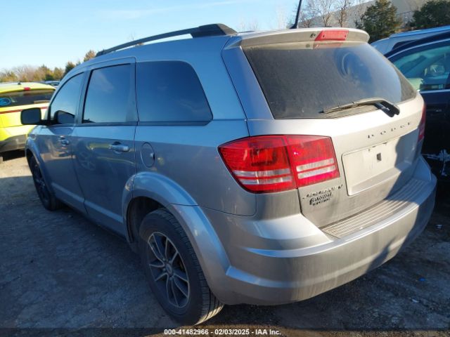3C4PDCAB5JT535737 Dodge JOURNEY SE