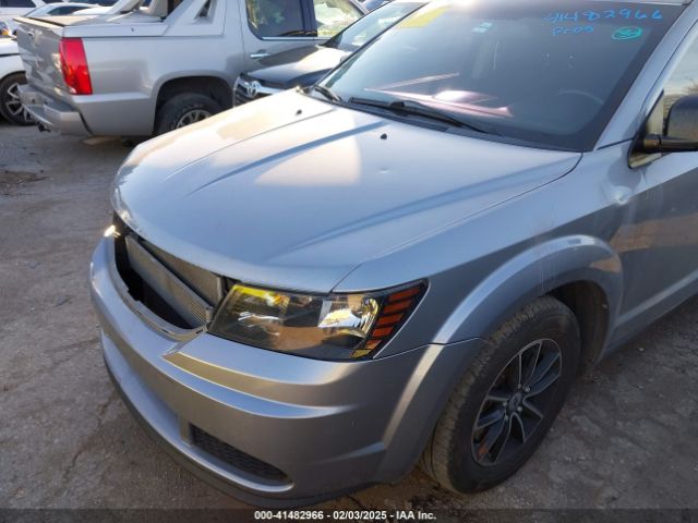 3C4PDCAB5JT535737 Dodge JOURNEY SE