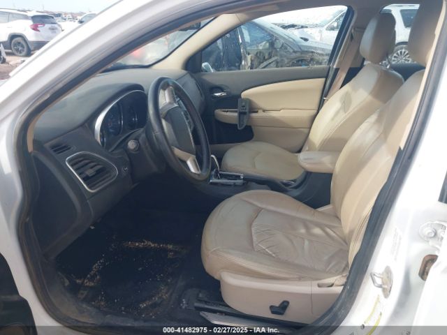 2012 CHRYSLER 200 1C3CCBCGXCN205796 Photo 4
