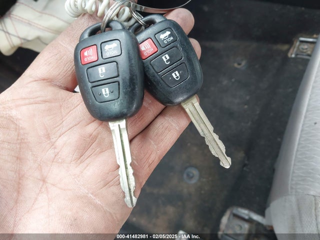 Toyota COROLLA LE 2014 2T1BURHEXEC013904 Image 11