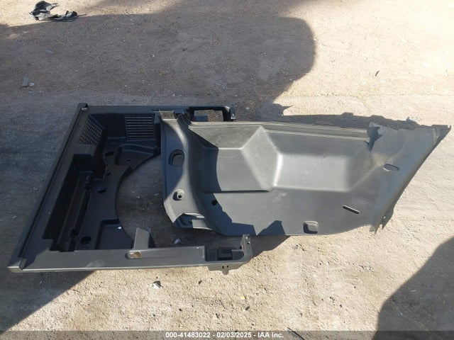 Chevrolet EQUINOX LS 2019 2GNAXHEV2K6215321 Image 12