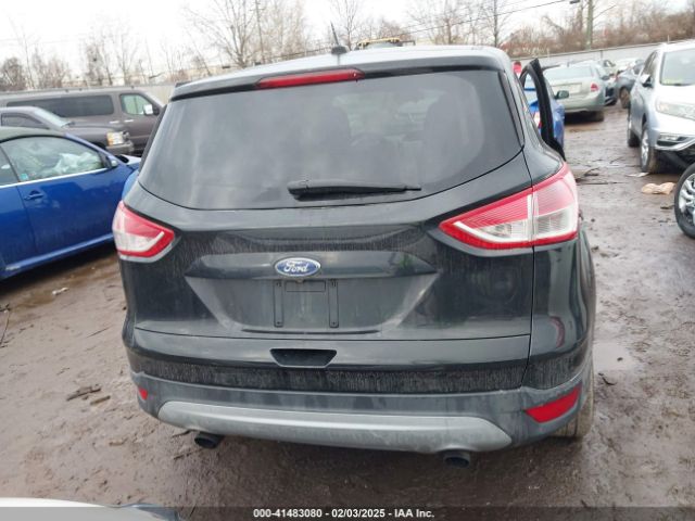 1FMCU9G90EUA14390 Ford ESCAPE SE