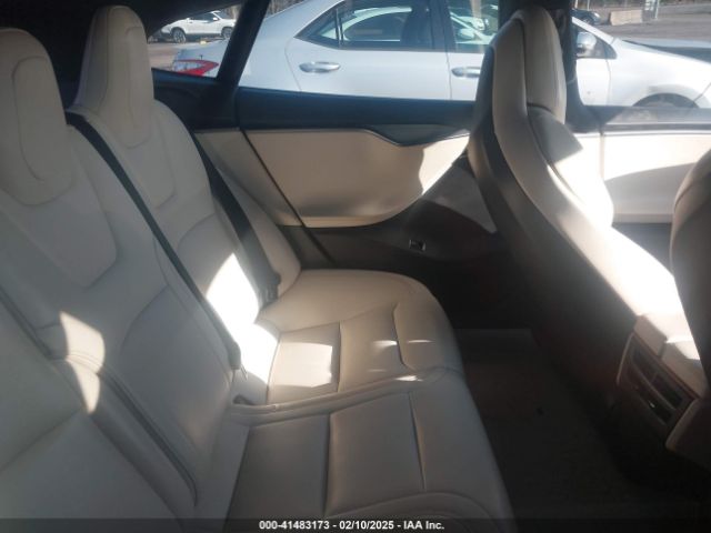 2019 TESLA MODEL S 5YJSA1E2XKF331744 Photo 7