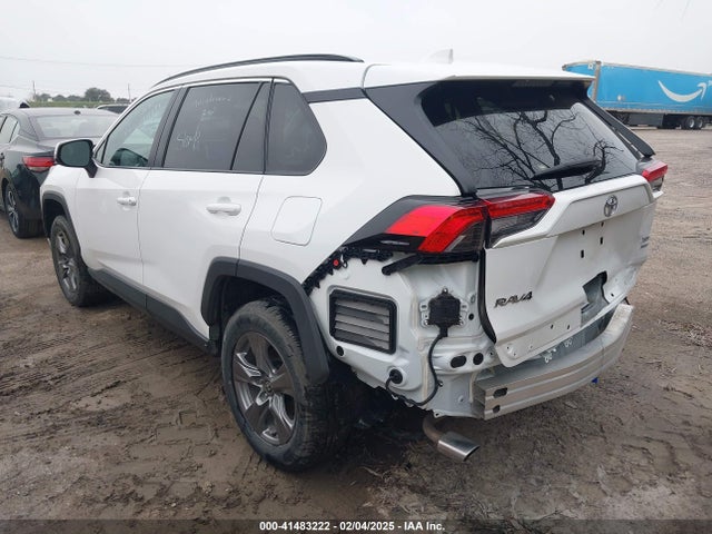 Toyota Rav4 Xle 2024 2T3P1RFV6RC421914 Image 3