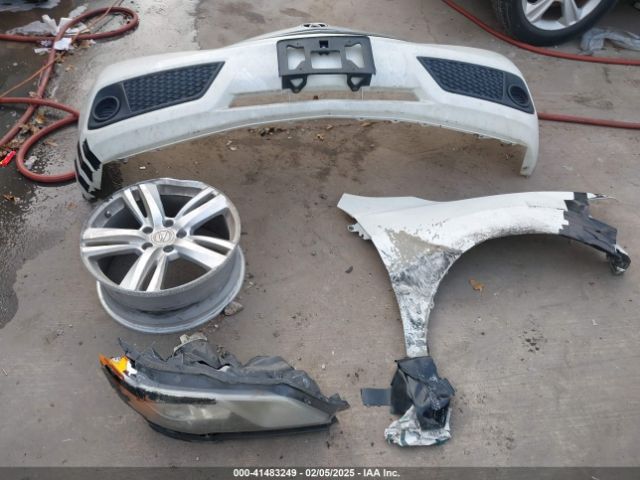 5J8TB3H39FL018111 Acura RDX