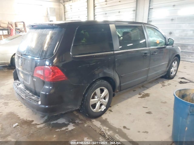 2010 Volkswagen Routan Se მანქანა იყიდება აუქციონზე, vin: 2V4RW3D18AR295937, აუქციონის ნომერი: 41483252
