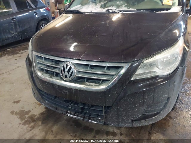 2010 Volkswagen Routan Se მანქანა იყიდება აუქციონზე, vin: 2V4RW3D18AR295937, აუქციონის ნომერი: 41483252