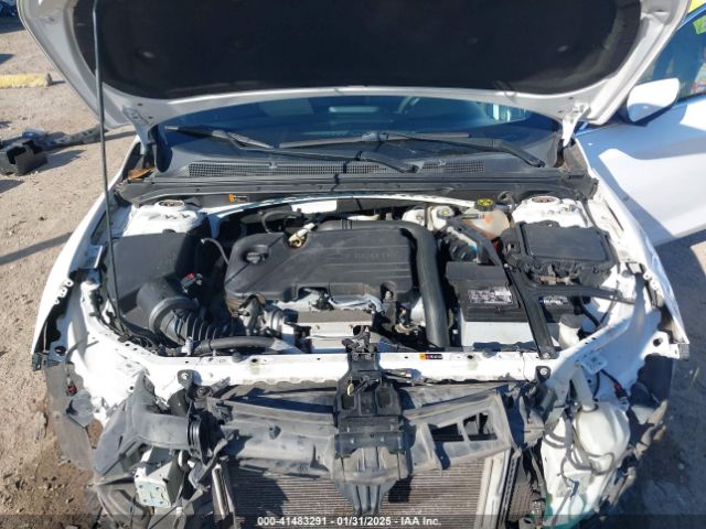 1G1ZD5ST2JF148898 Chevrolet MALIBU LT