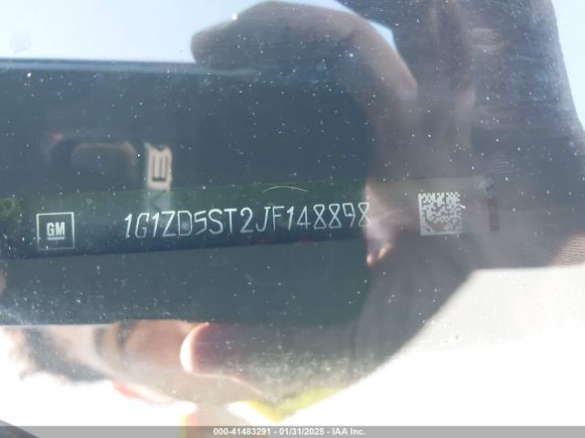 1G1ZD5ST2JF148898 Chevrolet MALIBU LT
