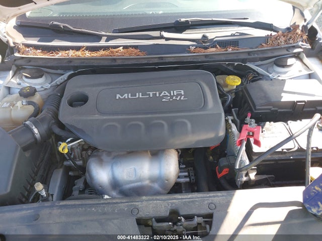 Chrysler 200 Limited 2016 1C3CCCAB5GN113398 Image 10