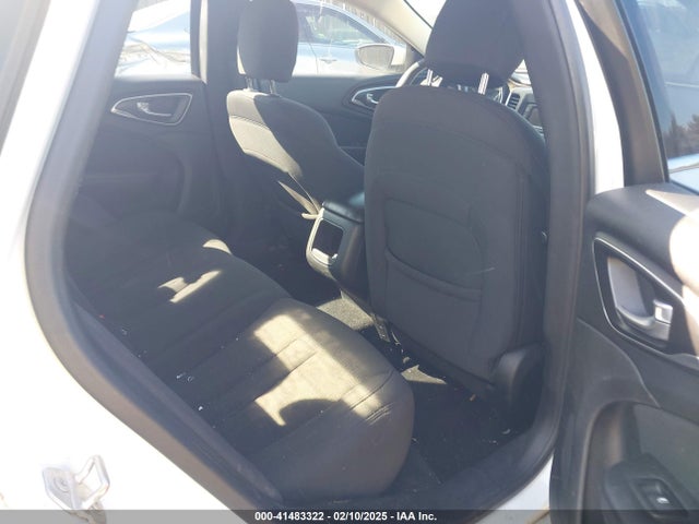 Chrysler 200 Limited 2016 1C3CCCAB5GN113398 Image 8