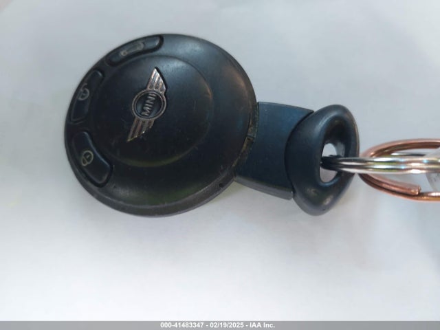 2012 MINI COOPER WMWSU3C56CT259100 Photo 10