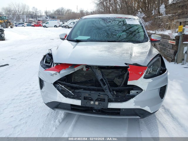 1FMCU9G66LUA69879 Ford ESCAPE SE