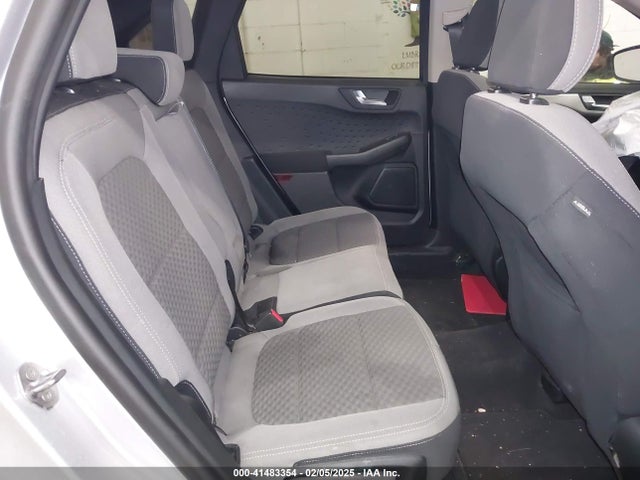 1FMCU9G66LUA69879 Ford ESCAPE SE