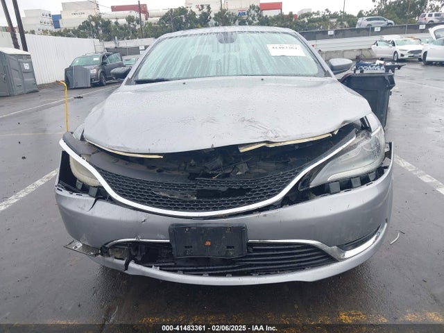 Chrysler 200 Limited 2015 1C3CCCABXFN538470 Image 11