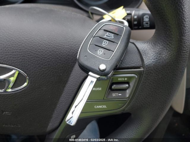 5XYZT3LB3HG498472 Hyundai Santa Fe Sport 2.4l