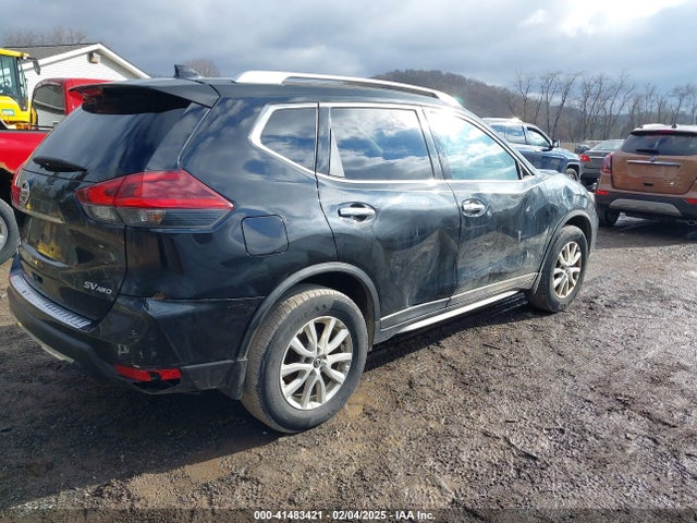 JN8AT2MV4JW305677 Nissan ROGUE SV