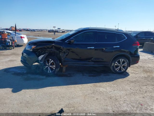 JN8AT2MTXKW255772 Nissan ROGUE SV