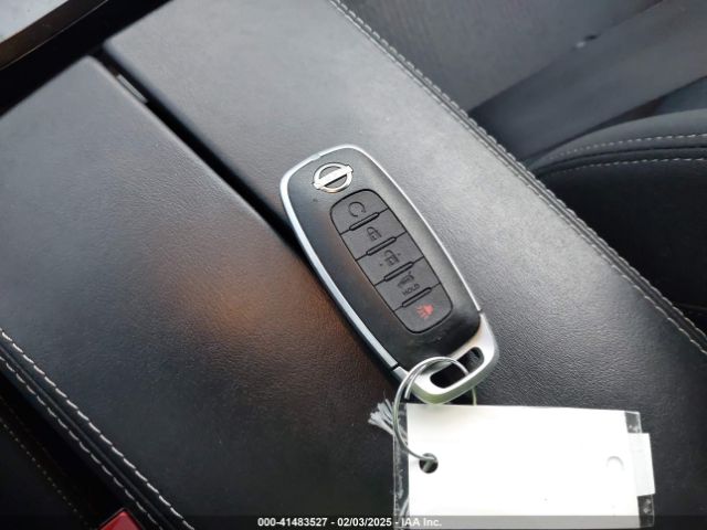 JN8BT3BA8RW355181 Nissan Rogue Sv Fwd