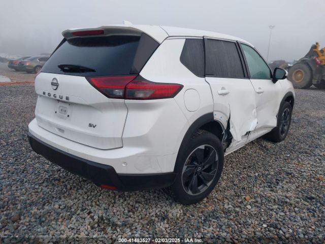 JN8BT3BA8RW355181 Nissan Rogue Sv Fwd