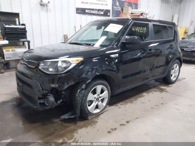 KNDJN2A2XH7411717 KIA Soul