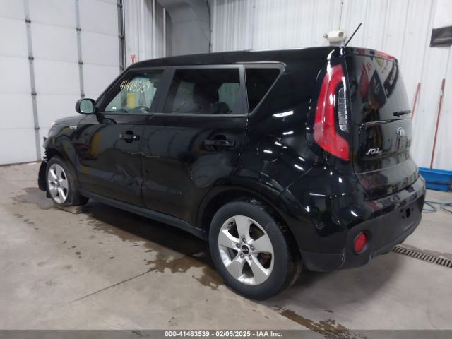 KNDJN2A2XH7411717 KIA Soul