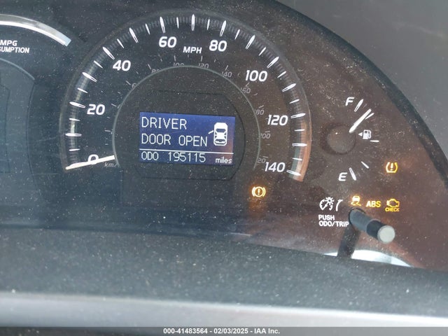 41483564 :رقم المزاد ، 4T1BB46K98U032822 vin ، 2008 Toyota Camry Hybrid مزاد بيع
