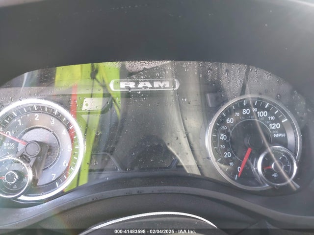 1C6SRFFT1NN220669 RAM 1500 Big Horn  4x4 5'7 Box