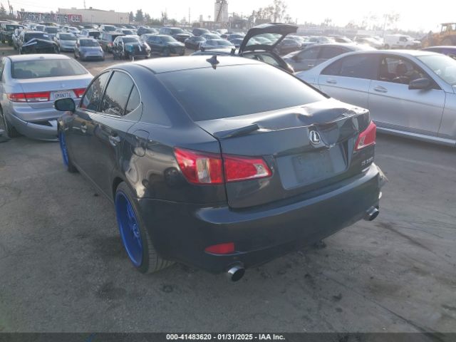 2011 LEXUS IS 350 JTHBE5C28B5027536 Photo 2