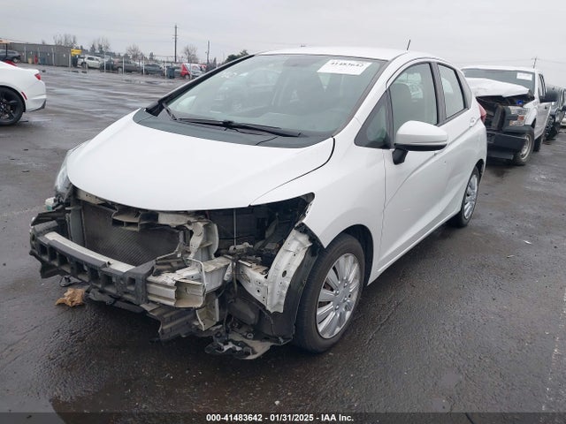 Honda FIT LX 2019 3HGGK5H49KM721688 Image 2