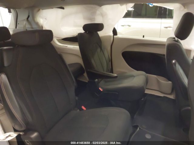 2C4RC1FGXKR706264 Chrysler Pacifica Touring Plus