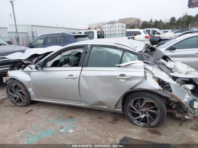 1N4BL4CV9KC146676 Nissan Altima 2.5 Sr