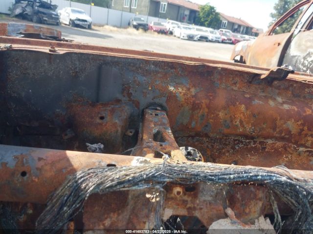 1GCUDDE88PZ328932 Chevrolet Silverado 1500 4wd  Standard Bed Lt