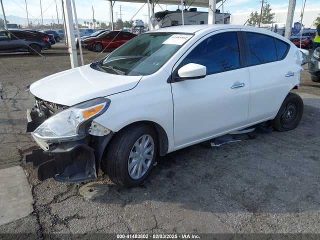 3N1CN7AP8JL882254 Nissan Versa 1.6 Sv