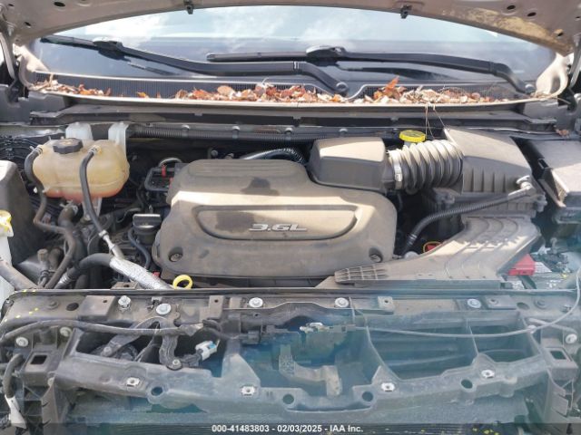 2C4RC1BG9JR290695 Chrysler Pacifica Touring L