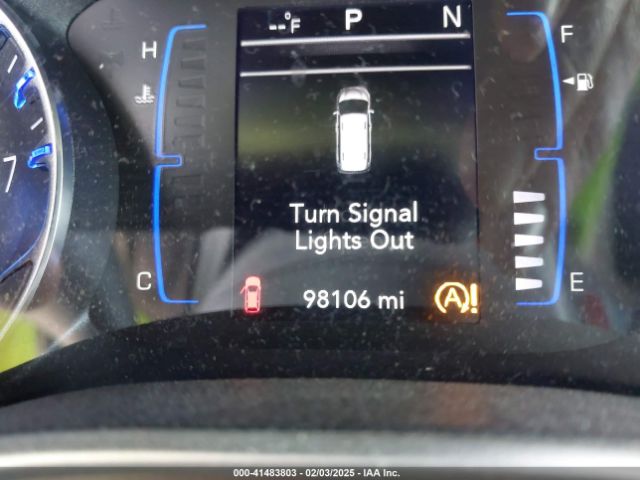 2C4RC1BG9JR290695 Chrysler Pacifica Touring L