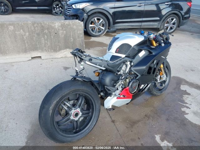 2023 DUCATI PANIGALE ZDMDAGWW4PB003912 Photo 3