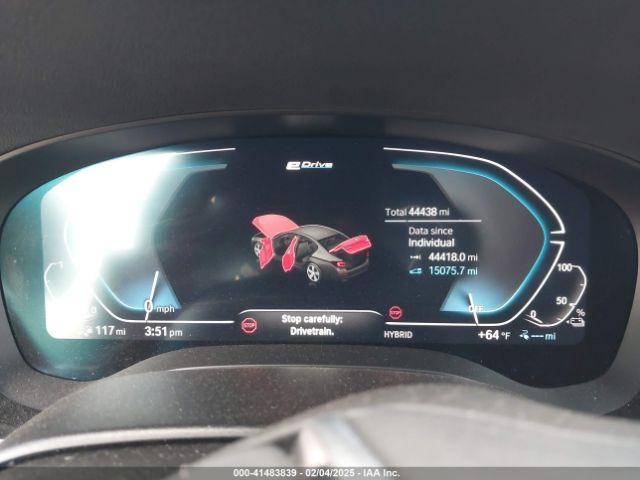 WBA13AG06PCL25426 BMW 530e