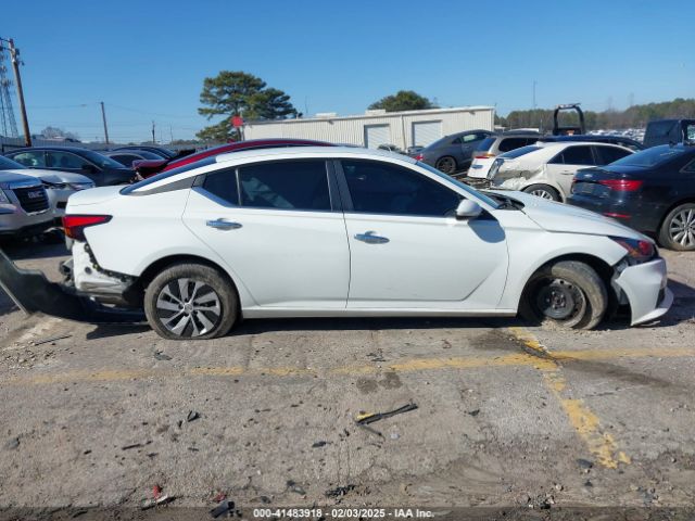 1N4BL4BV5NN310242 Nissan Altima S Fwd