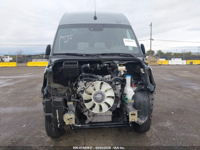 W1W4EBVY6NP465821 Winnebago Walk-in Van