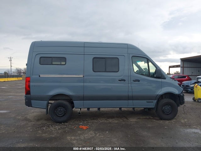 W1W4EBVY6NP465821 Winnebago Walk-in Van