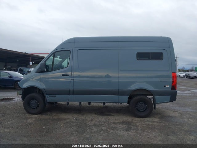 W1W4EBVY6NP465821 Winnebago Walk-in Van