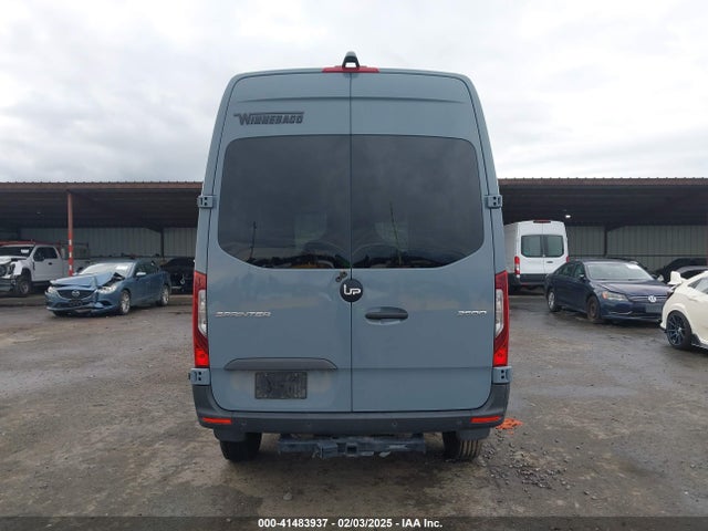 W1W4EBVY6NP465821 Winnebago Walk-in Van