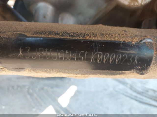 2020 CAN-AM MAVERICK X3 3JBVJAW46LK000023 Photo 9