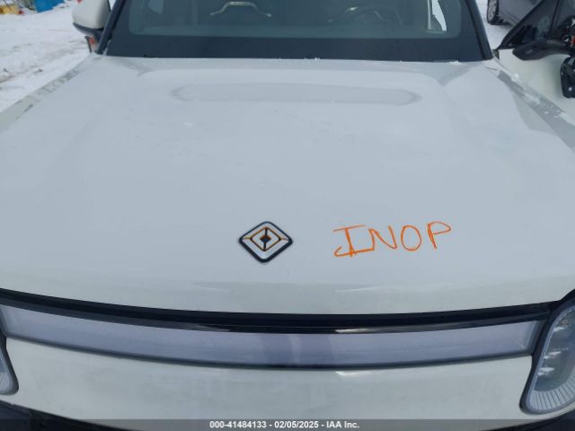 2023 RIVIAN R1S 7PDSGABA9PN015327 Photo 9